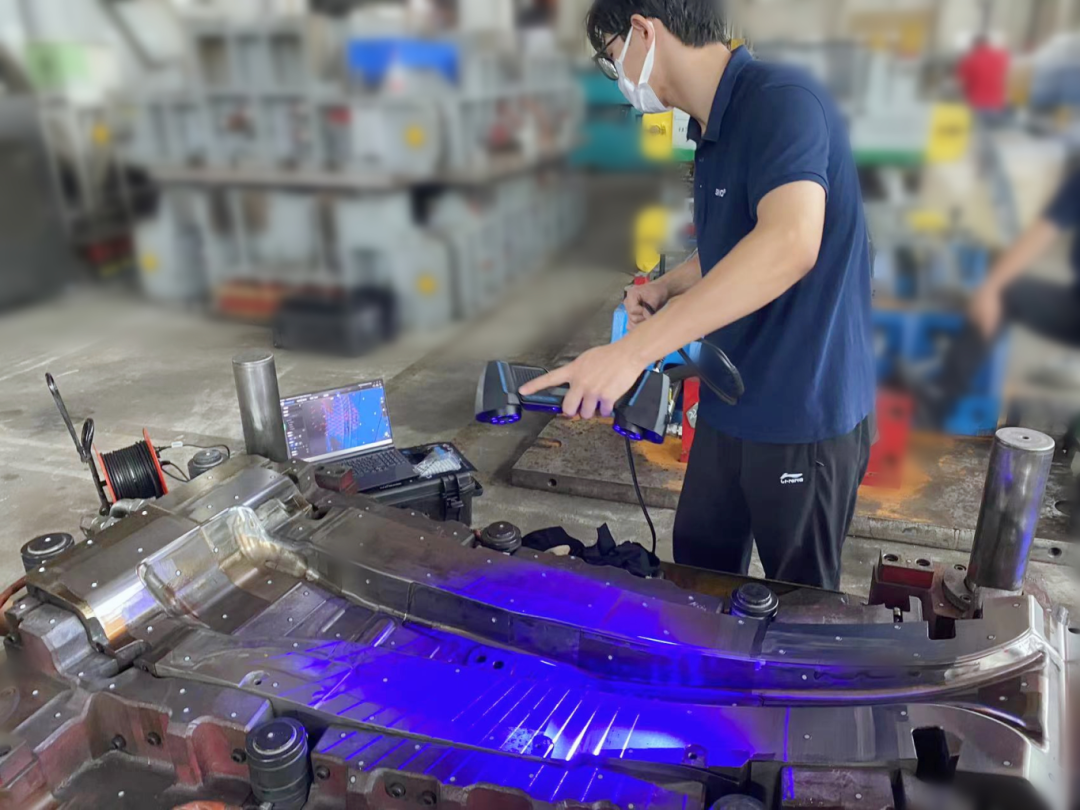 为什么有些三维扫描需要用到标志点？标志点是如何将数据进行拼接的？